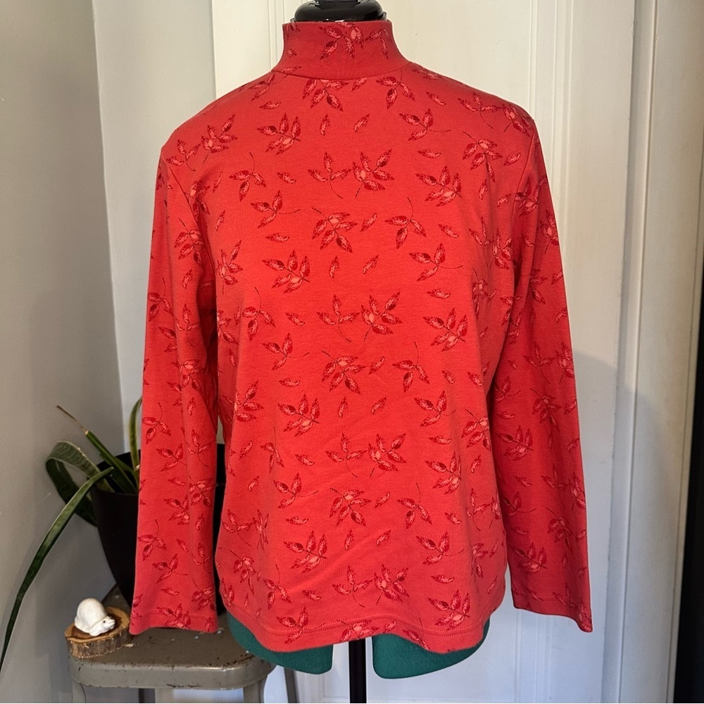 Vintage Red Floral Mock Neck petite large